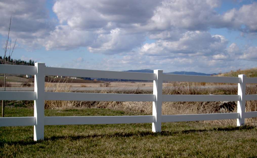 PICTURE OF POST AND RAIL FENCE - LANDSCAPING IDEAS - LANDSCAPE