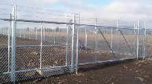 Cantilever Gate in Liberty Lake Washington