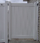 White Privacy vinyl gate in postfalls Idaho